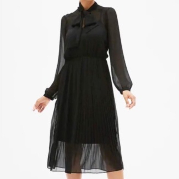 NWT! Banana Republic Elegant Black Chiffon Dress with Neck Tie and Pleated Skirt - Picture 1 of 6